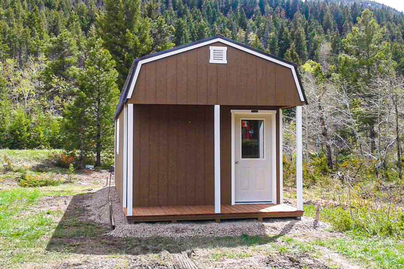 Gambrel Cottage DIY Cabins for sale in Montana