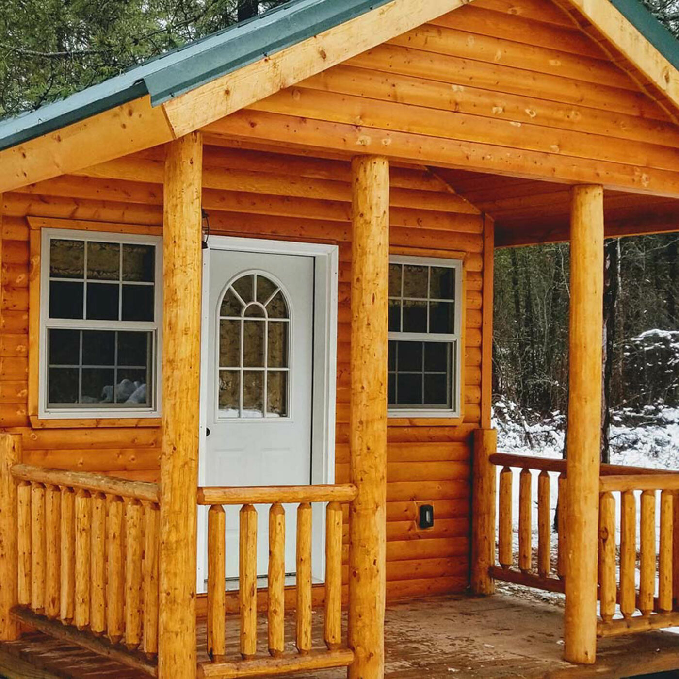 Cabin for sale in MT, WY, UT